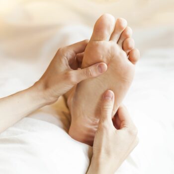 The benefits of a foot massage before bedtime